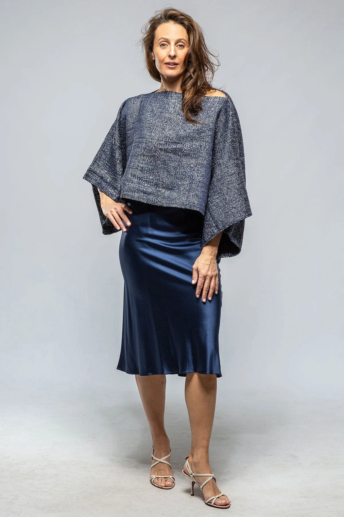 Alice Woven Cropped Top In Midnight