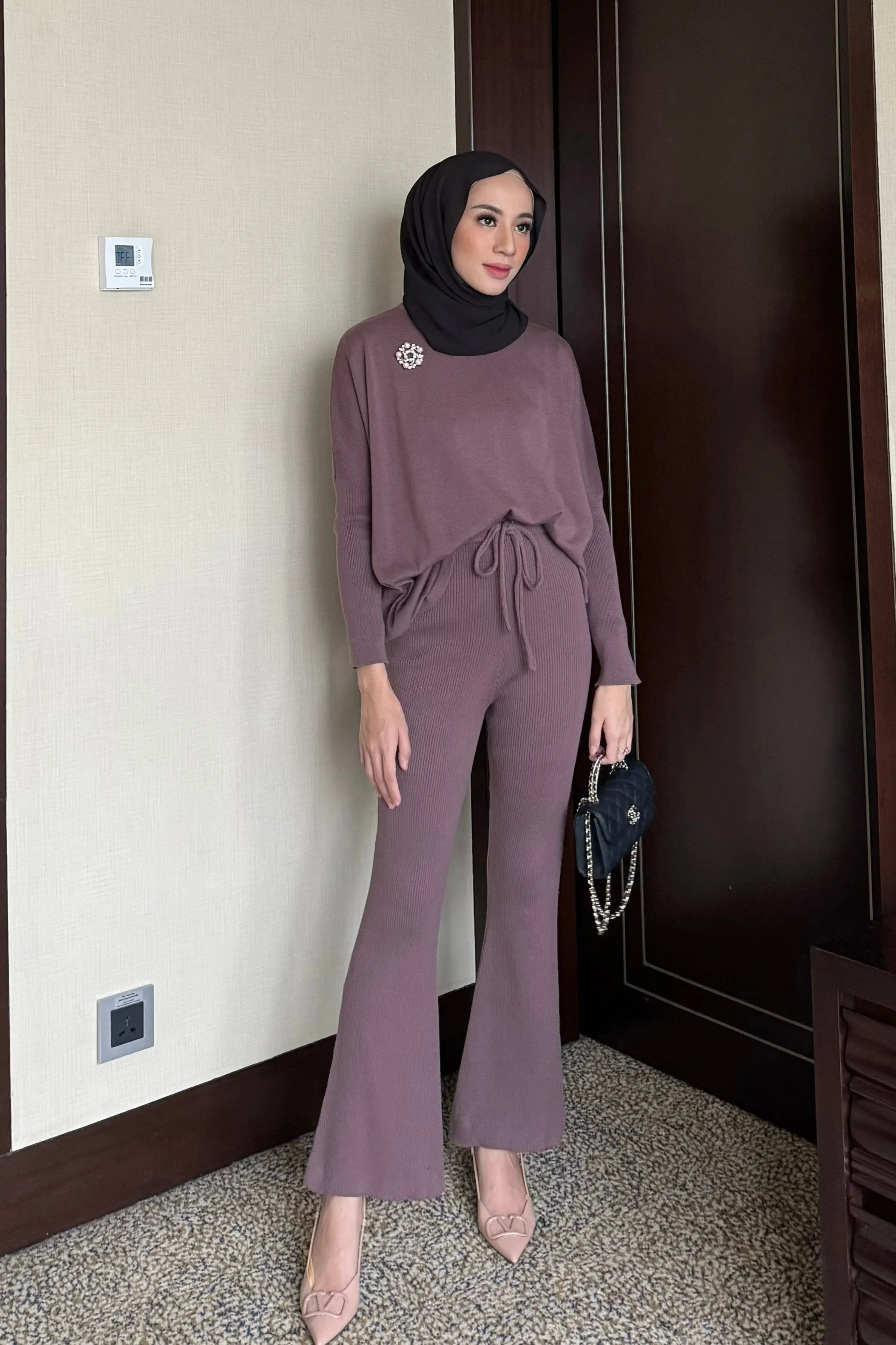 Borjue Knit Pants - Nutela - Celana Wanita Bahan Knit BT0140630