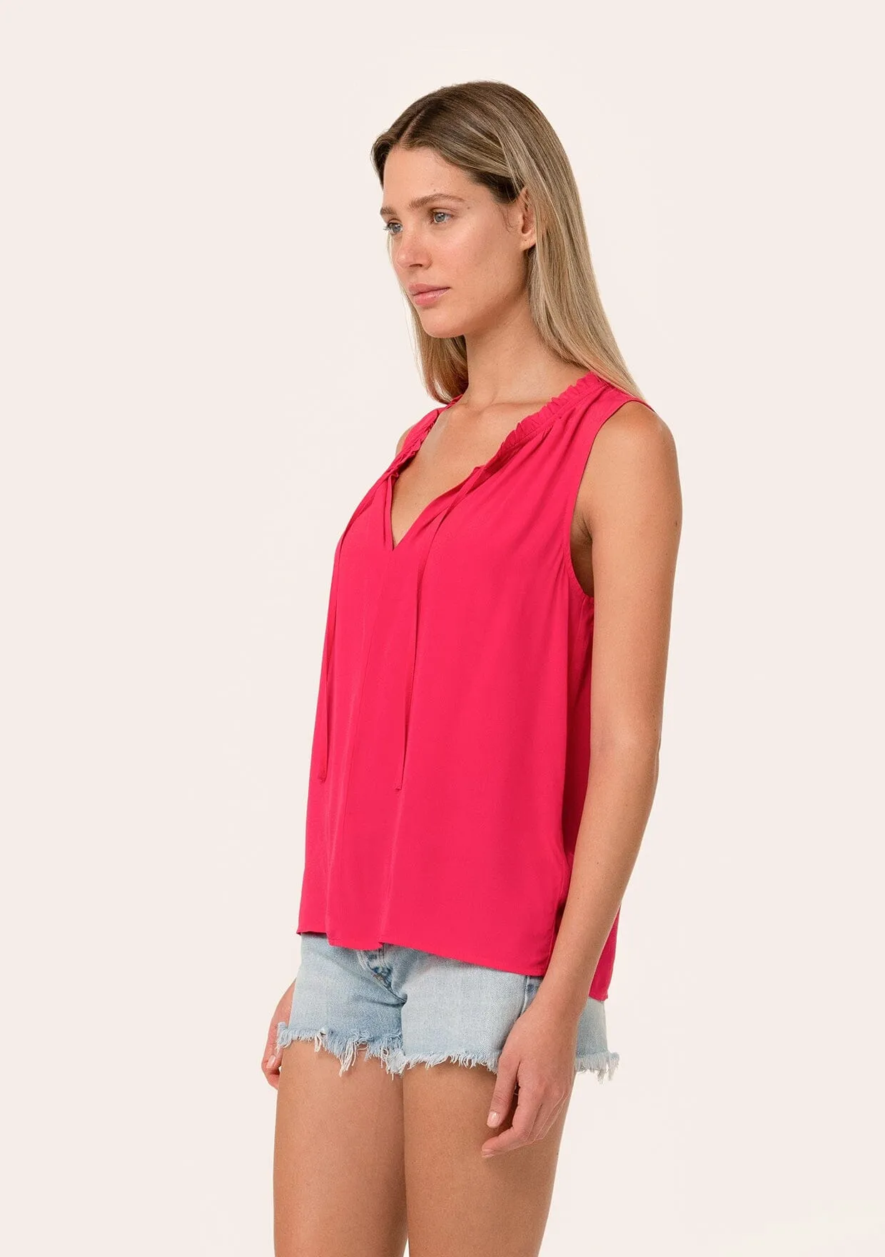 Everyday Sleeveless Blouse