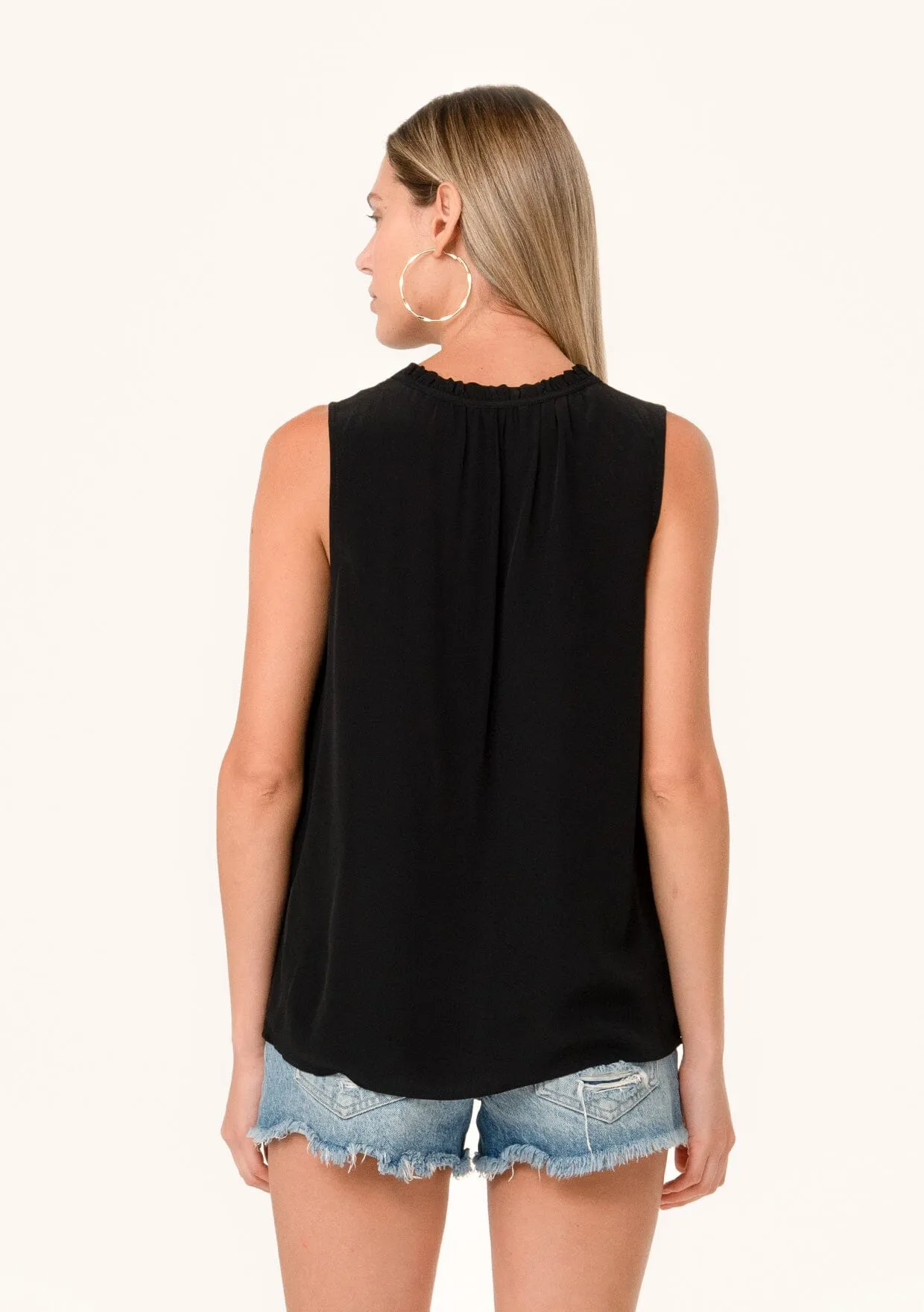 Everyday Sleeveless Blouse