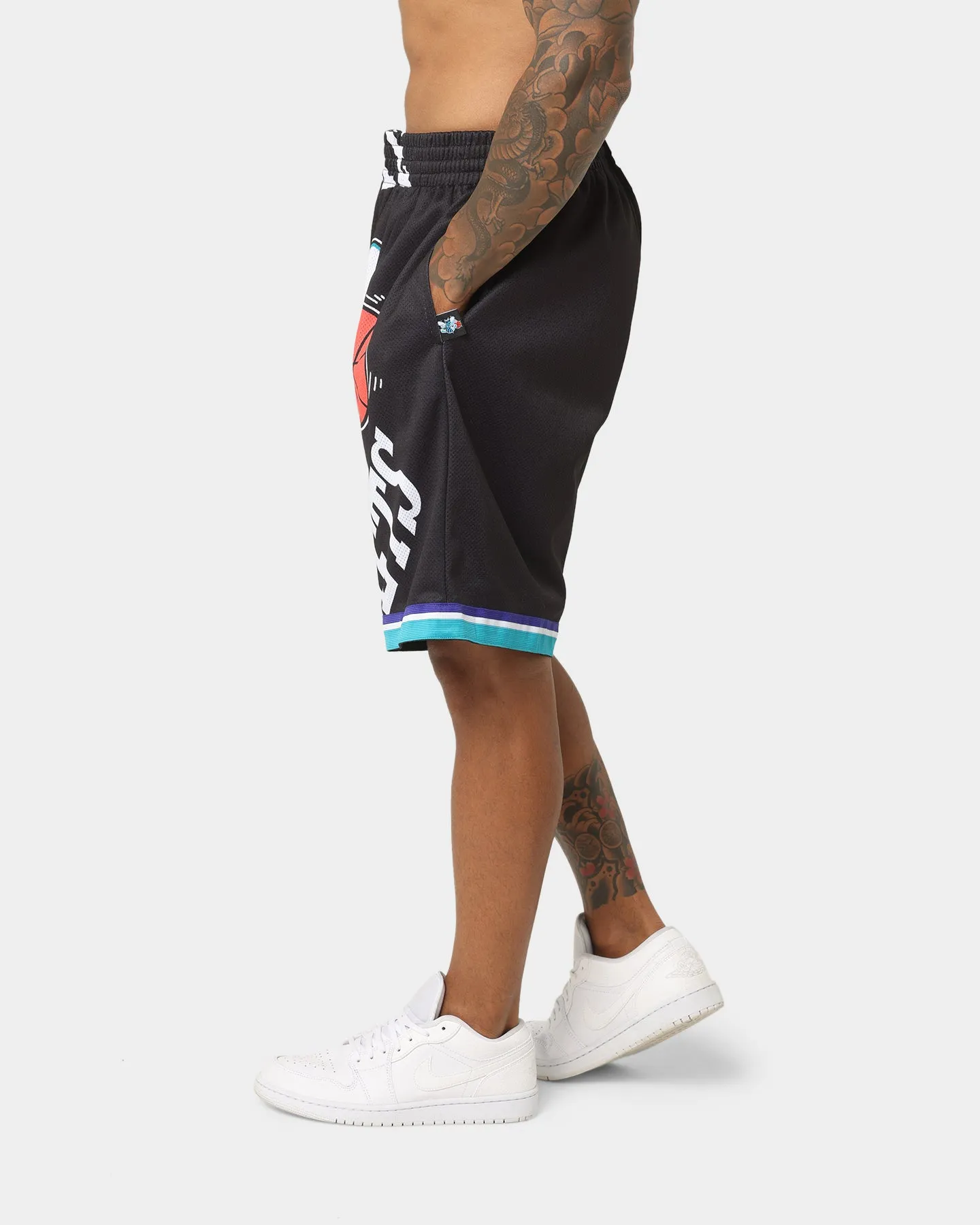 Mitchell & Ness Charlotte Hornets Blown Out Fashion Shorts Black