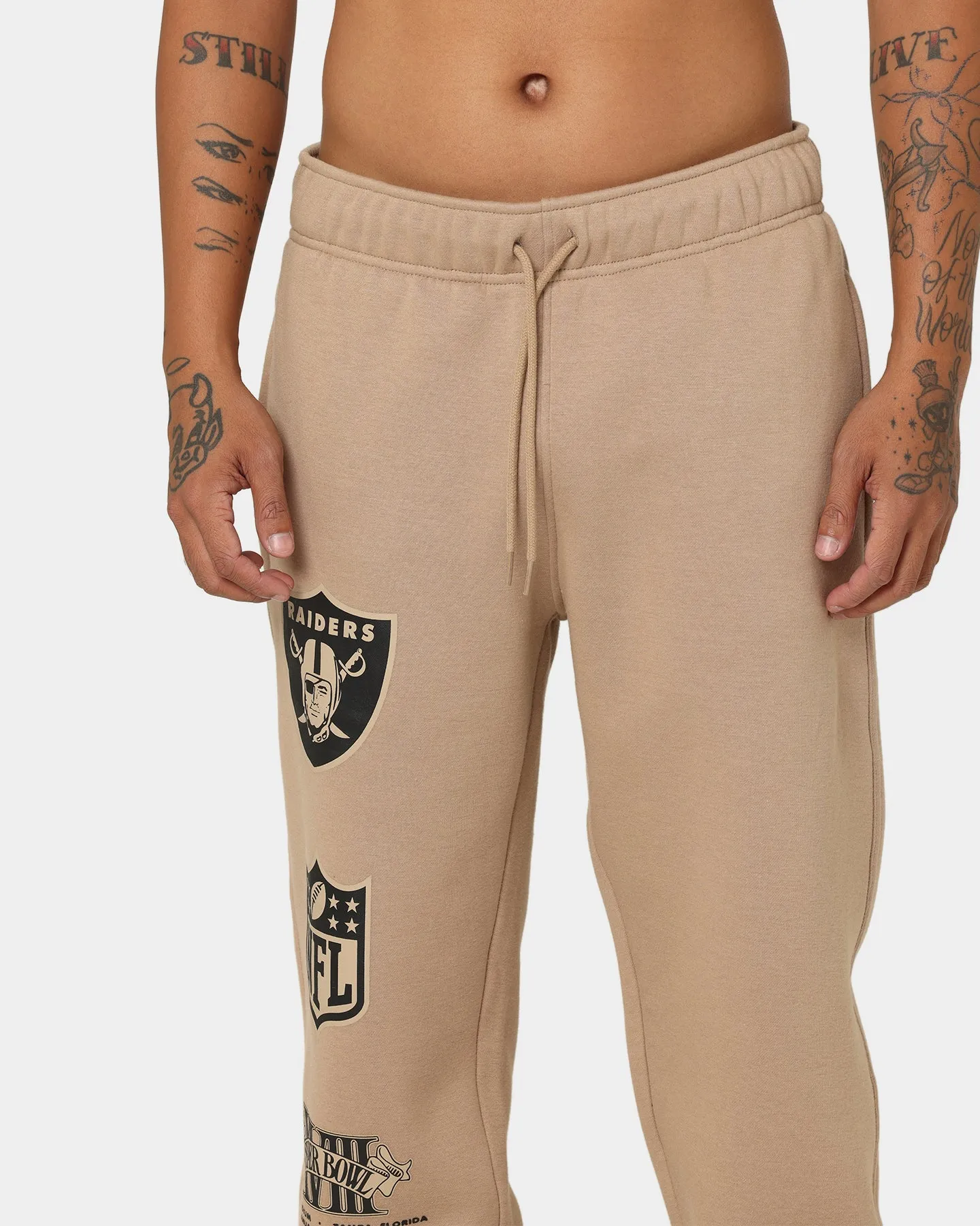 New Era Las Vegas Raiders Multi Logo Pants Tumbleweed