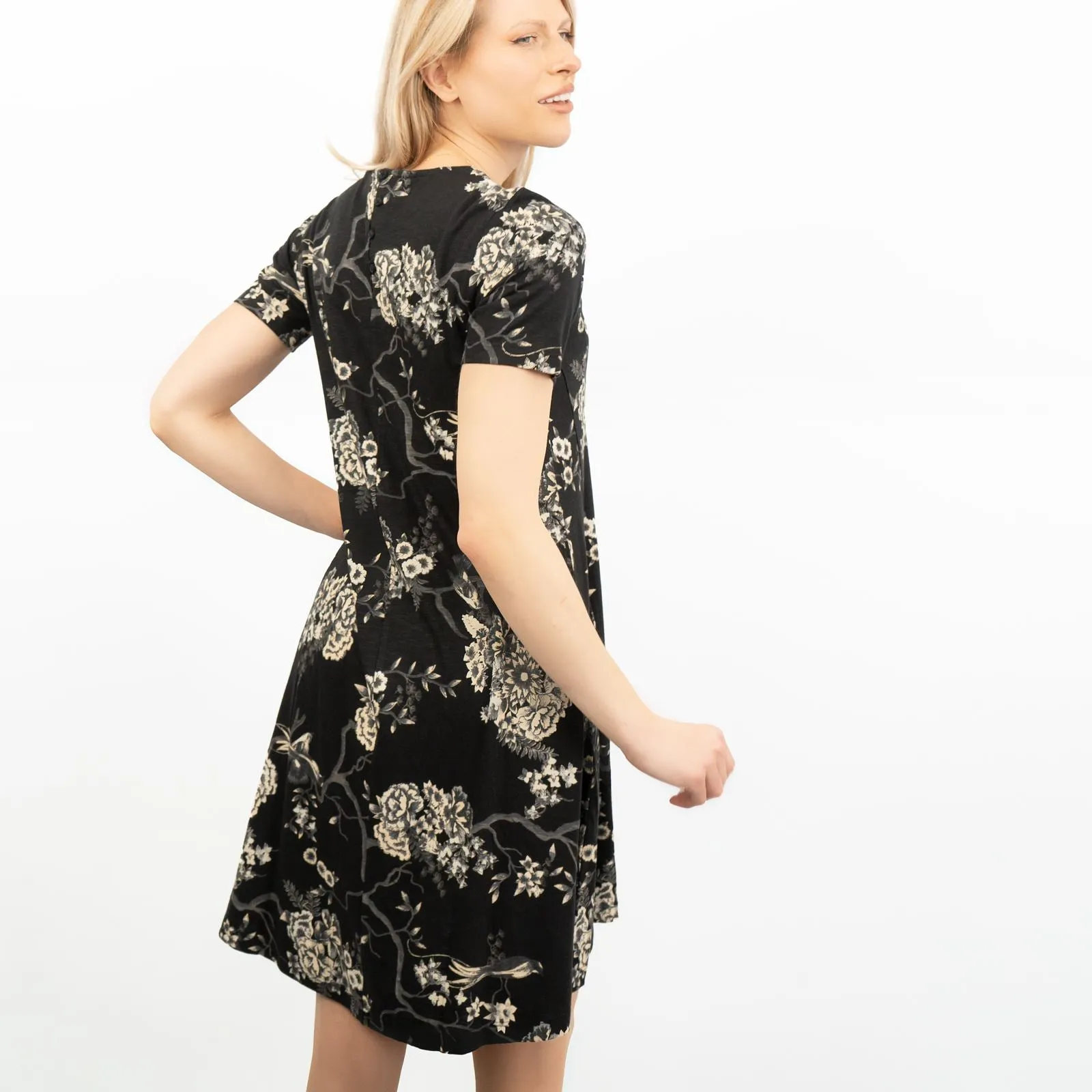 Oriental Garden Black Short Sleeve Simone Dress