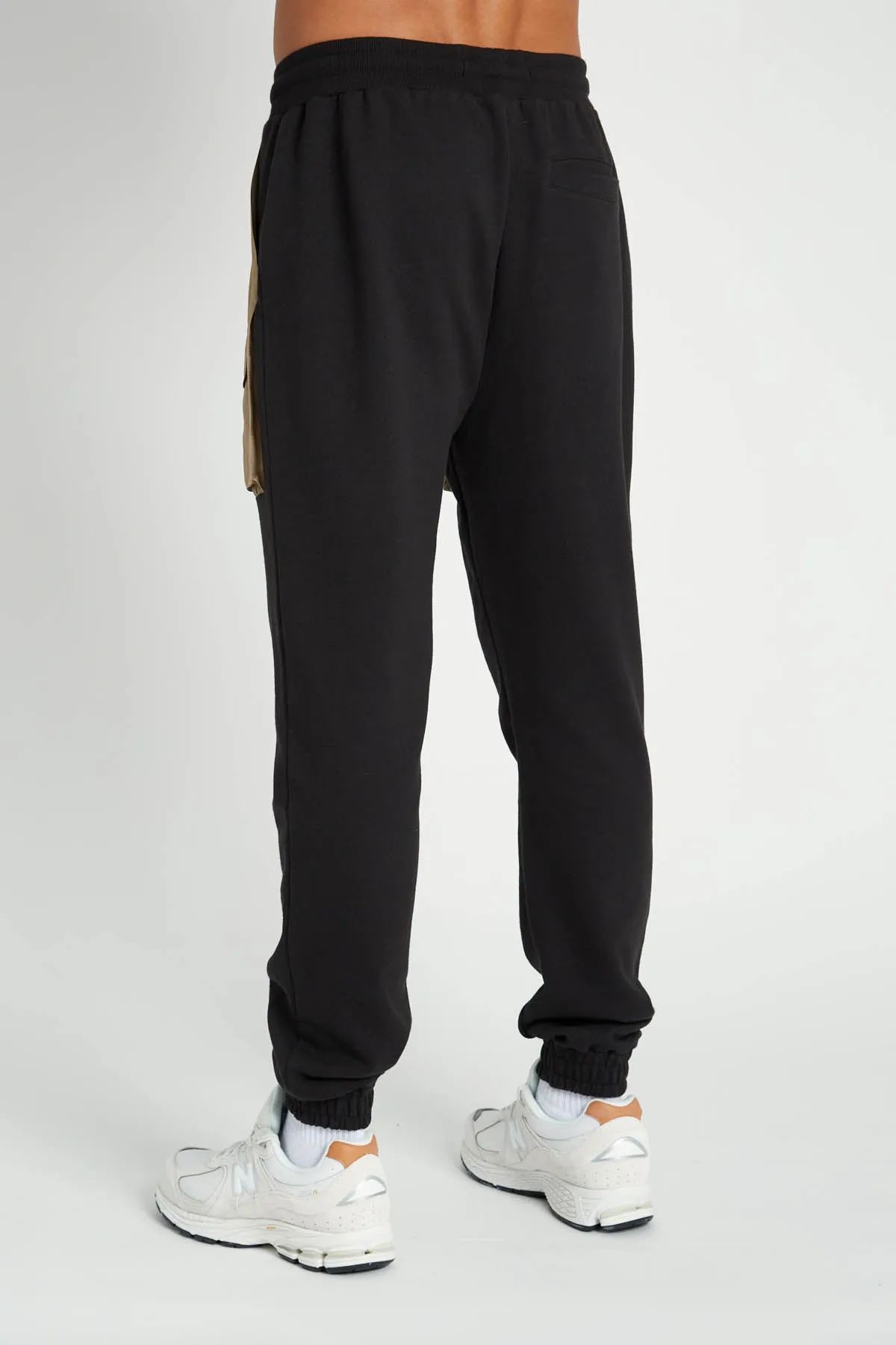 PLATT RELAXED FIT SWEATSHIRT WITH NYLON POCKET