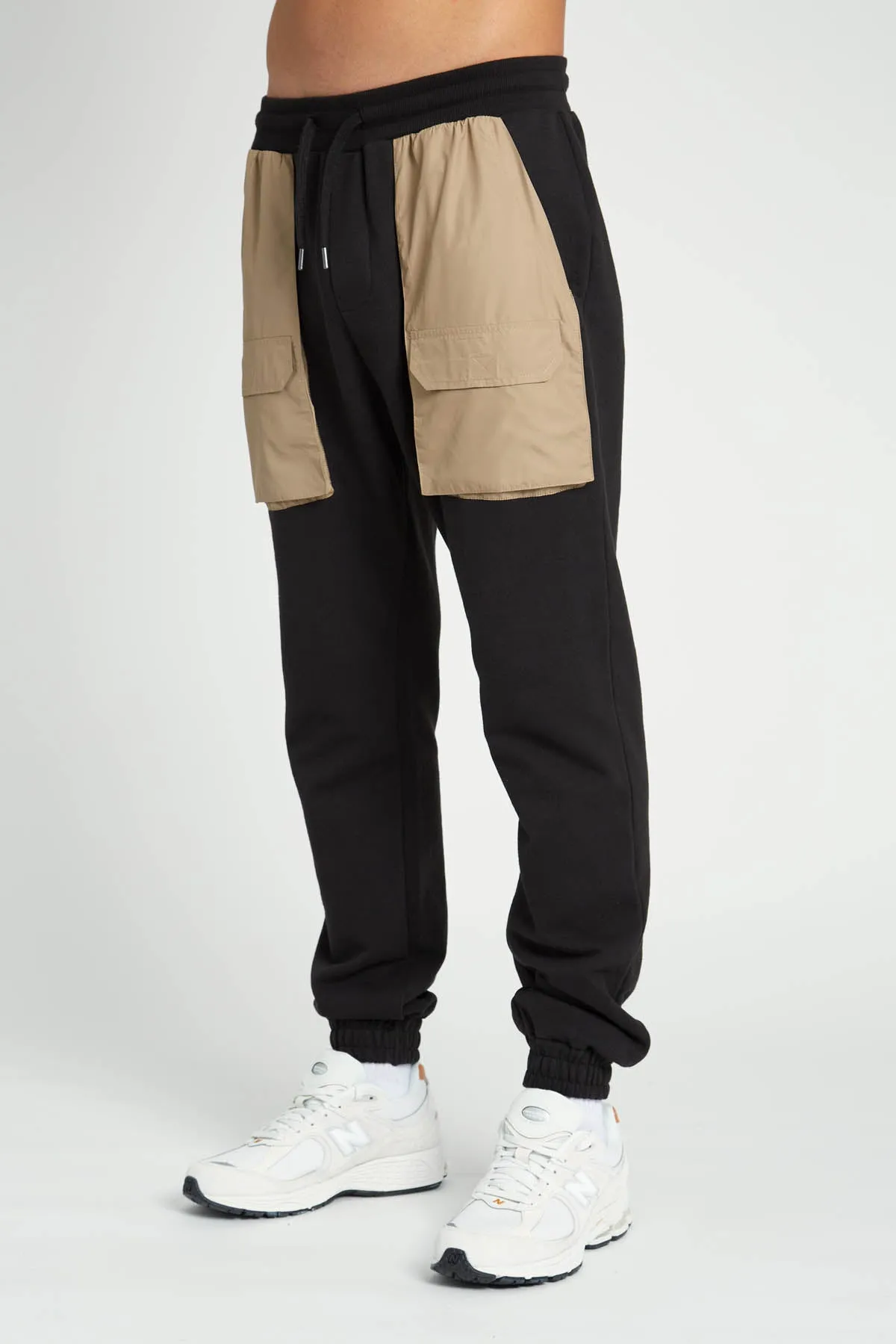 PLATT RELAXED FIT SWEATSHIRT WITH NYLON POCKET