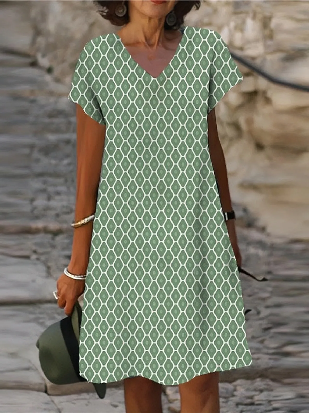 TastyHottie - Green V Neck Causal Short Sleeve Shift Dress