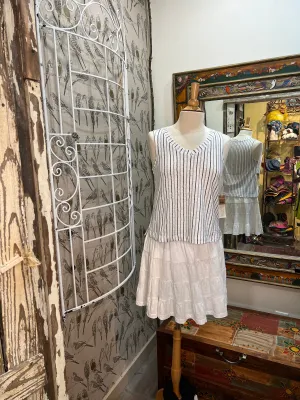V-Neck Tank in Stripe Print by Escape